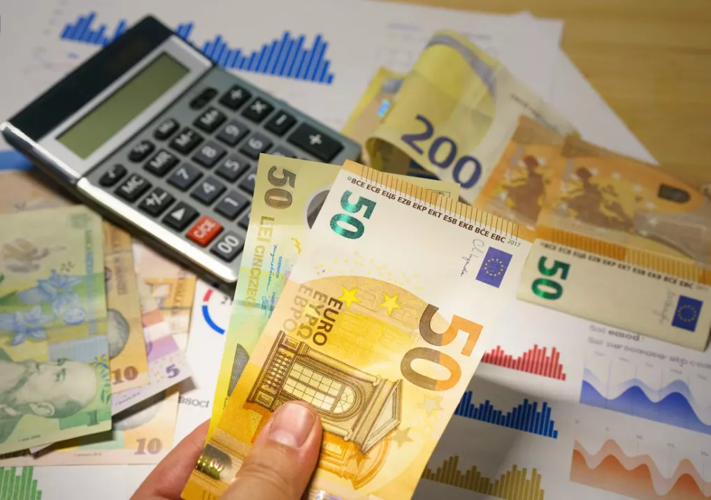 como reducir impuestos legalmente España