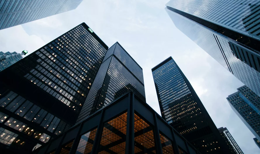 Cómo Funciona el Crowdfunding Inmobiliario en España: Guía Completa