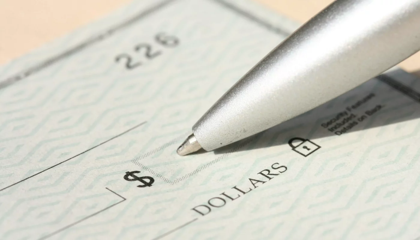 como funciona el cheque en España